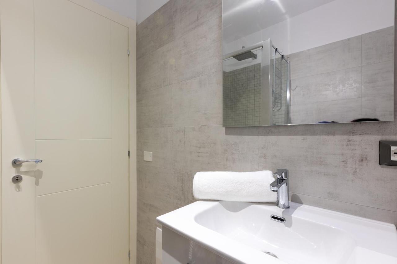 Quartu Sant'Elena Roomy Flat With Private Parking! Экстерьер фото